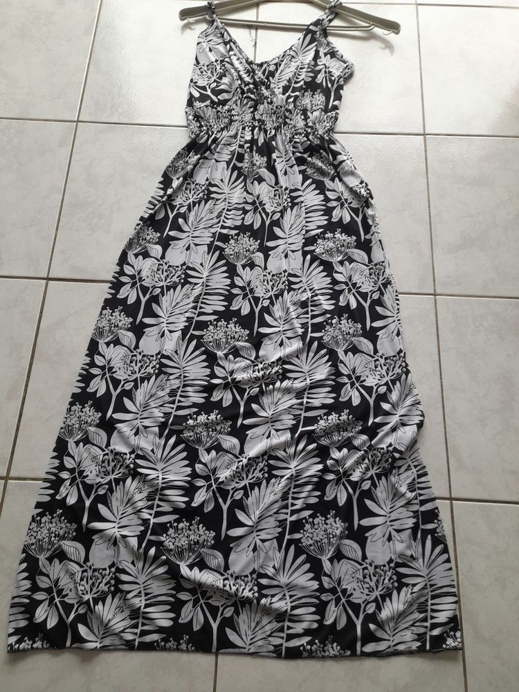 robe 3 Saint-Laurent-de-la-Salanque (66)