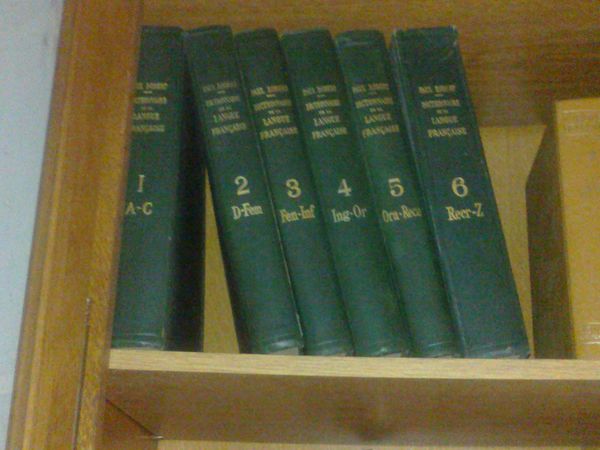 Robert alphab�tique & analogique de la langue fran�aise. 0 Le Tampon (97)