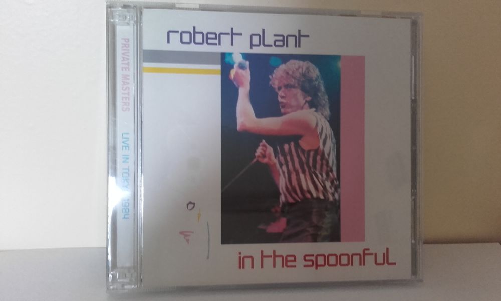 Robert Plant : In The Spoonful - Live Tokyo 1984 (Japan 2CD) 35 Angers (49)