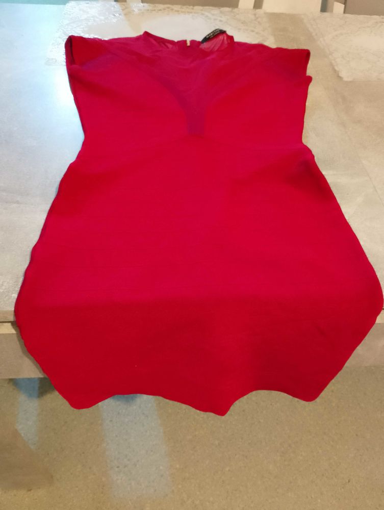 robes bordeaux 6 Vitr� (35)