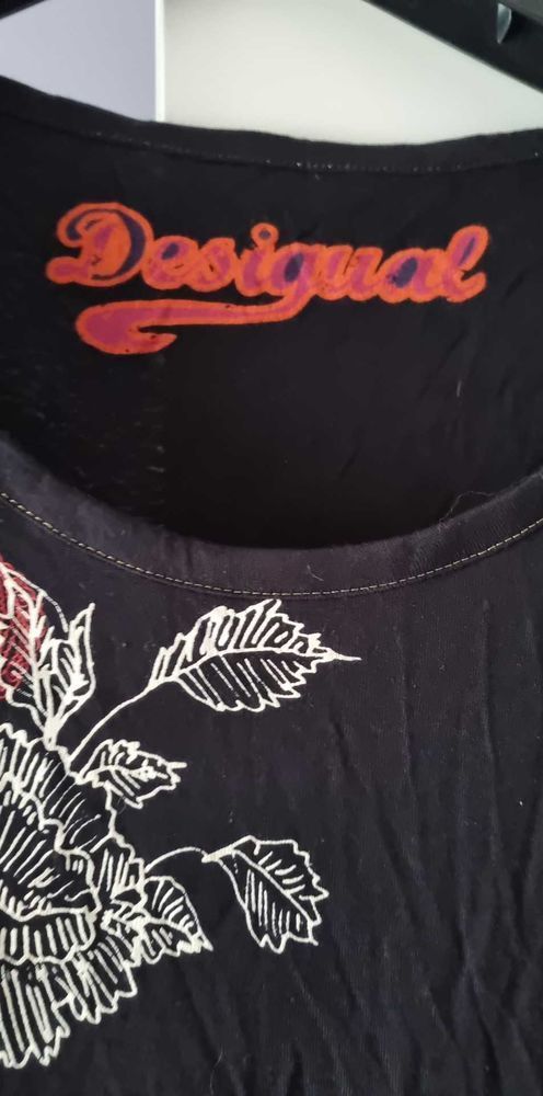 Lot de 2 robes Desigual Taille XL 30 Oullins (69)