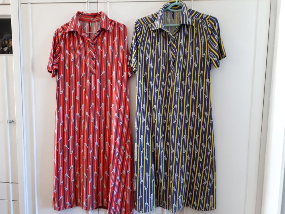 2 robes vintage col chemise  - 38/40 - TBE - 15 euros les 2 15 Villemomble (93)