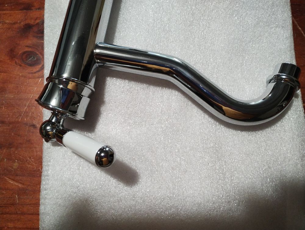 ROBINET HAUT 30 Aix-en-Provence (13)