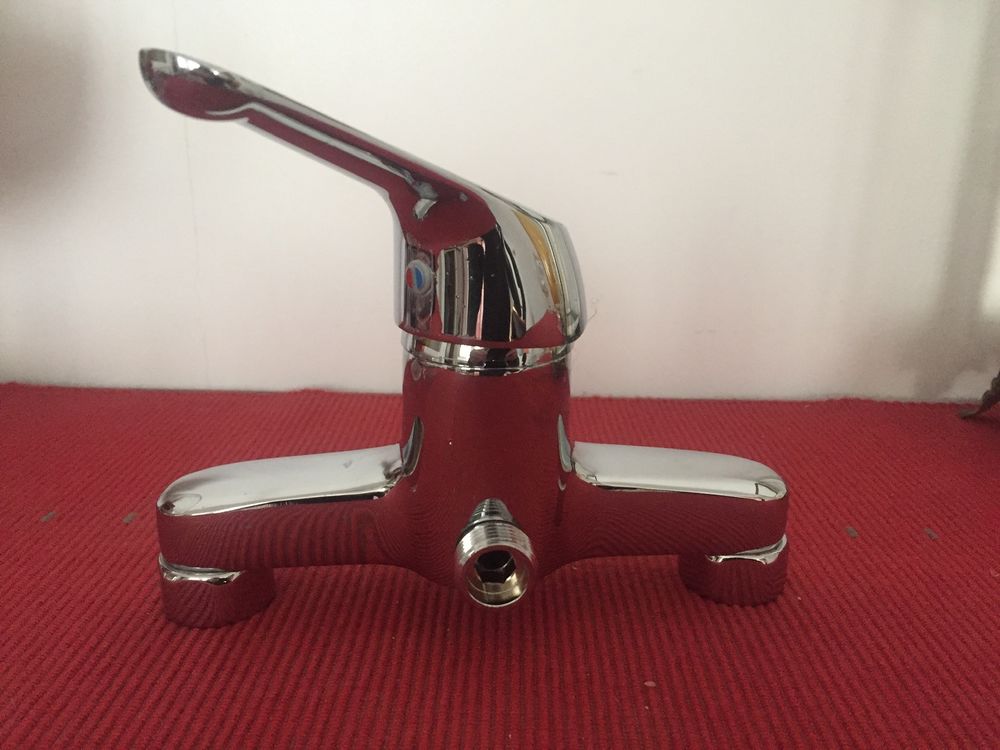 Robinet mitigeur douche 35 Paris 15 (75)