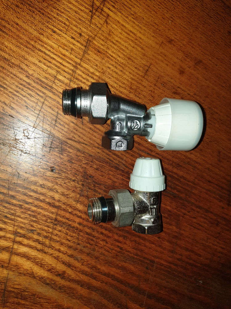 Robinet radiateur 25 Saint-Rogatien (17)