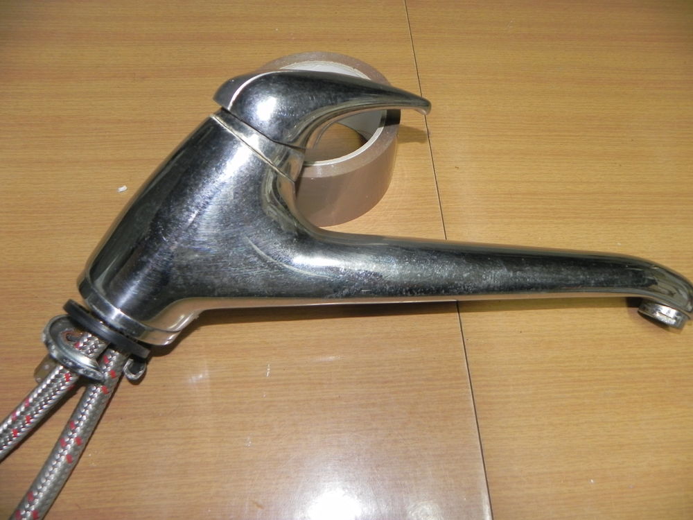 Robinet 30 Bizanos (64)