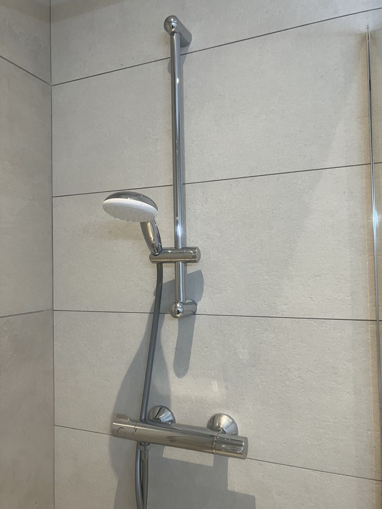 robinetterie de douche 
65 Thaon-les-Vosges (88)