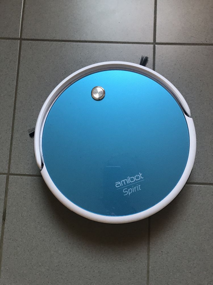 Robot aspirateur laveur Amibot Spirit, tr�s bon �tat. 100 Bergerac (24)