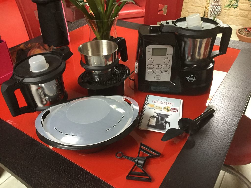 Robot cuiseur Neuf ThermoGourmet avec accessoires 0 Pierrelaye (95)