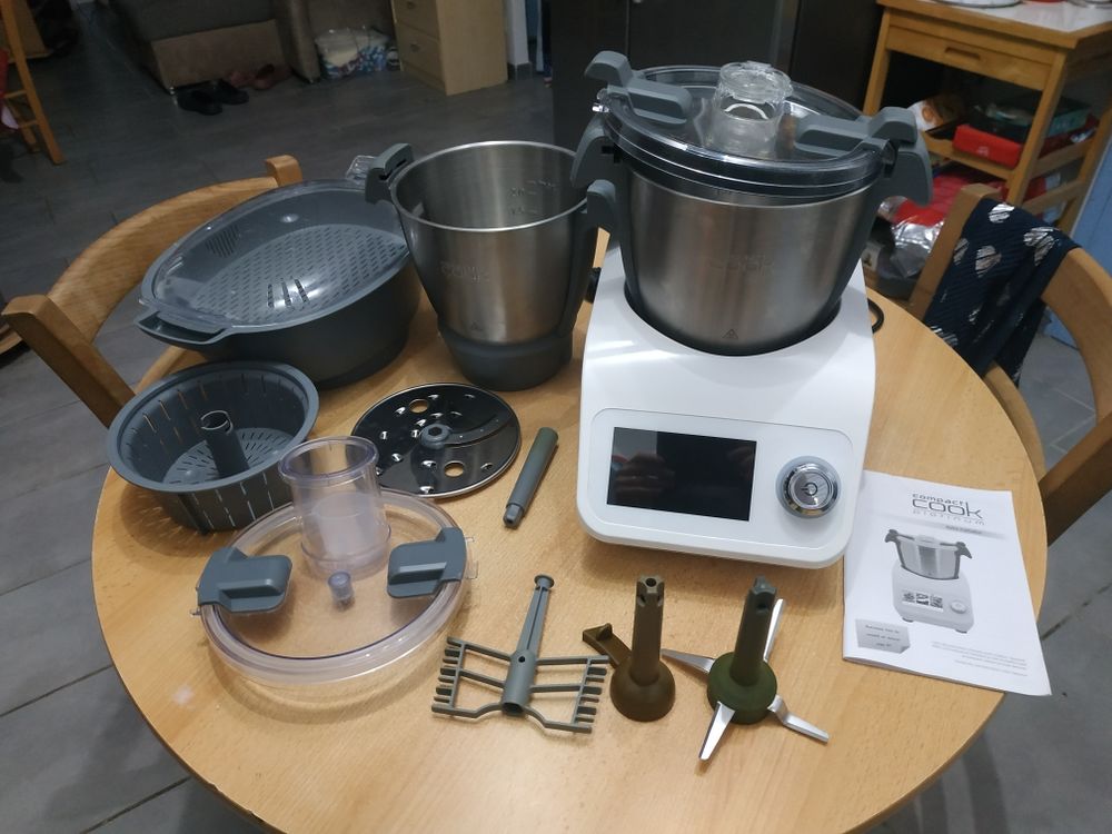 robot de cuisine multifonction connecté compact Cook Platinum comme neuf 350 Peyriac-Minervois (11)
