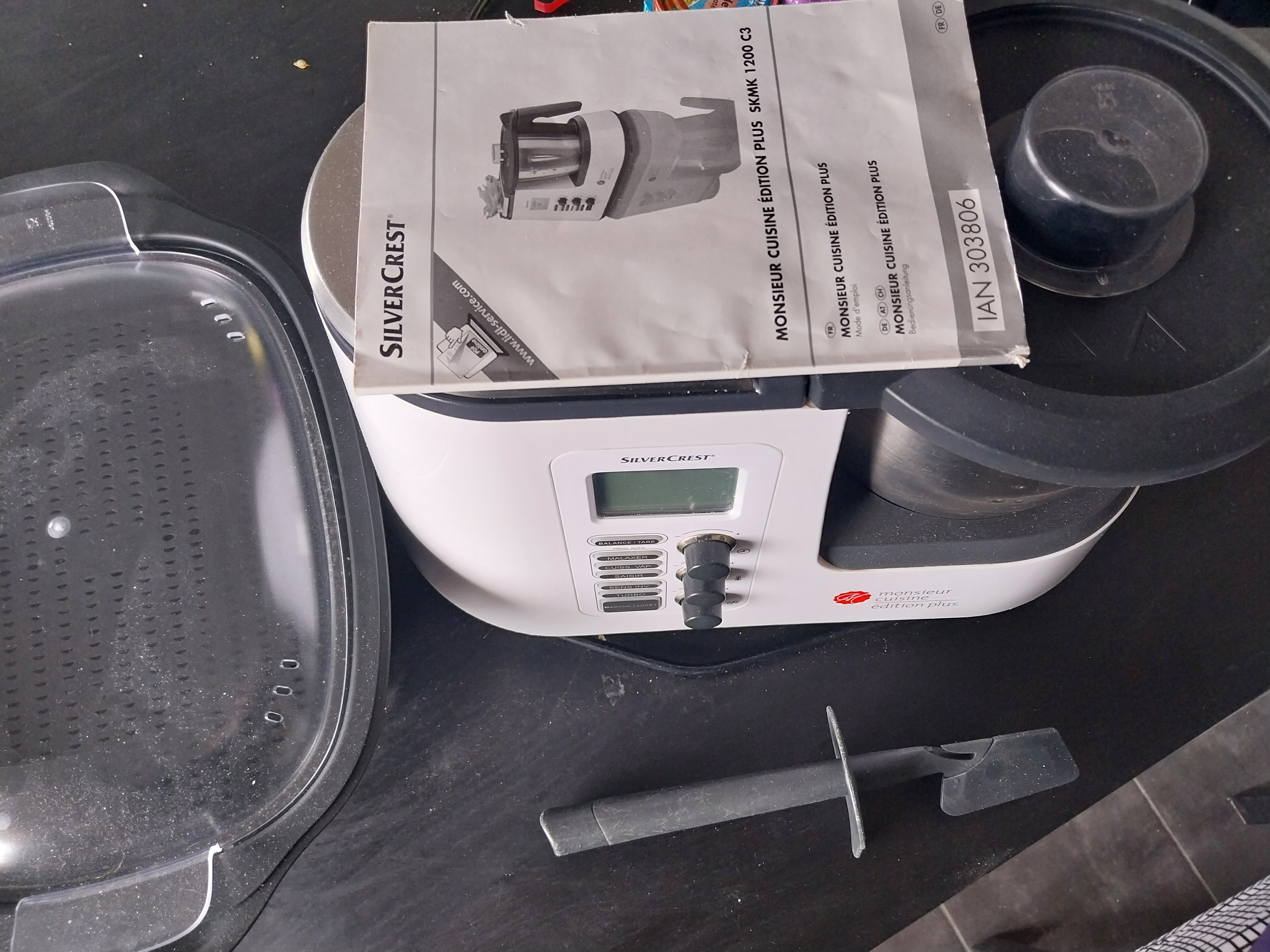 Robot cuisine utilis� seulement 4 fois. Tr�s bon �tat 200 Auzeville-Tolosane (31)