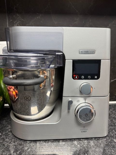 Robot culinaire Cooking chef 1000 L'Escar�ne (06)