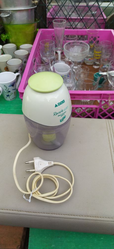 ROBOT HACHOIR ��LECTRIQUE 5 Revest-les-Roches (06)