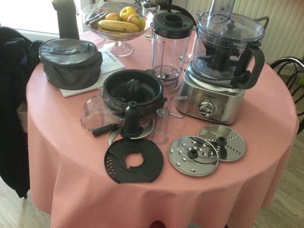 Robot Keenwood 150 Tr�laz� (49)