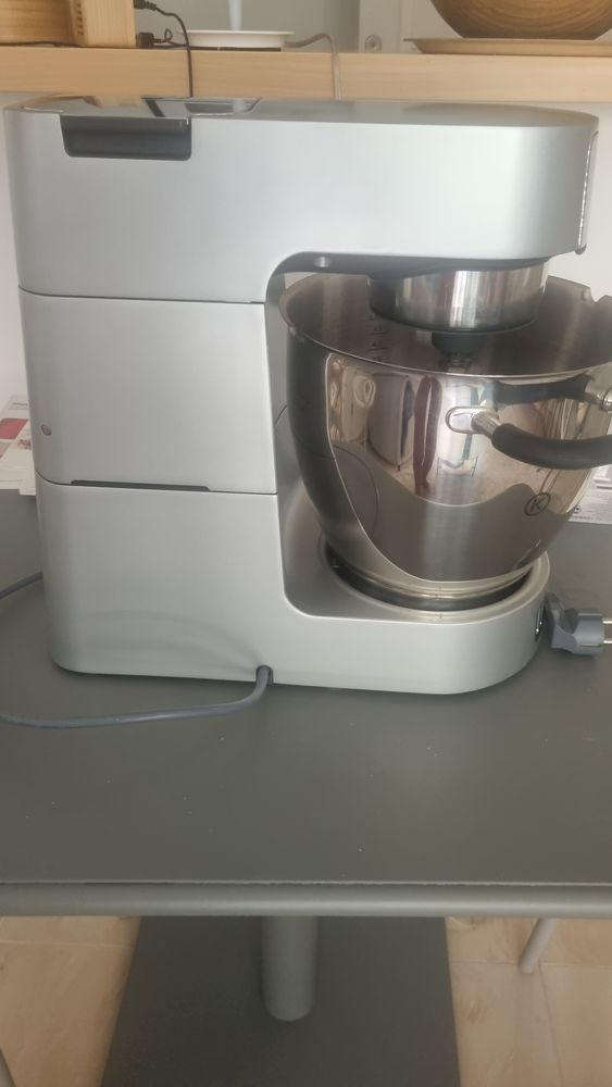  ROBOT KENWOOD Cooking chef  XL complet  ETAT NEUF. 550 Nice (06)