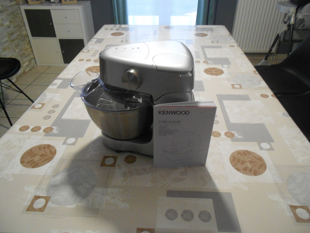 robot m�nager Kenwood
150 Lou� (72)