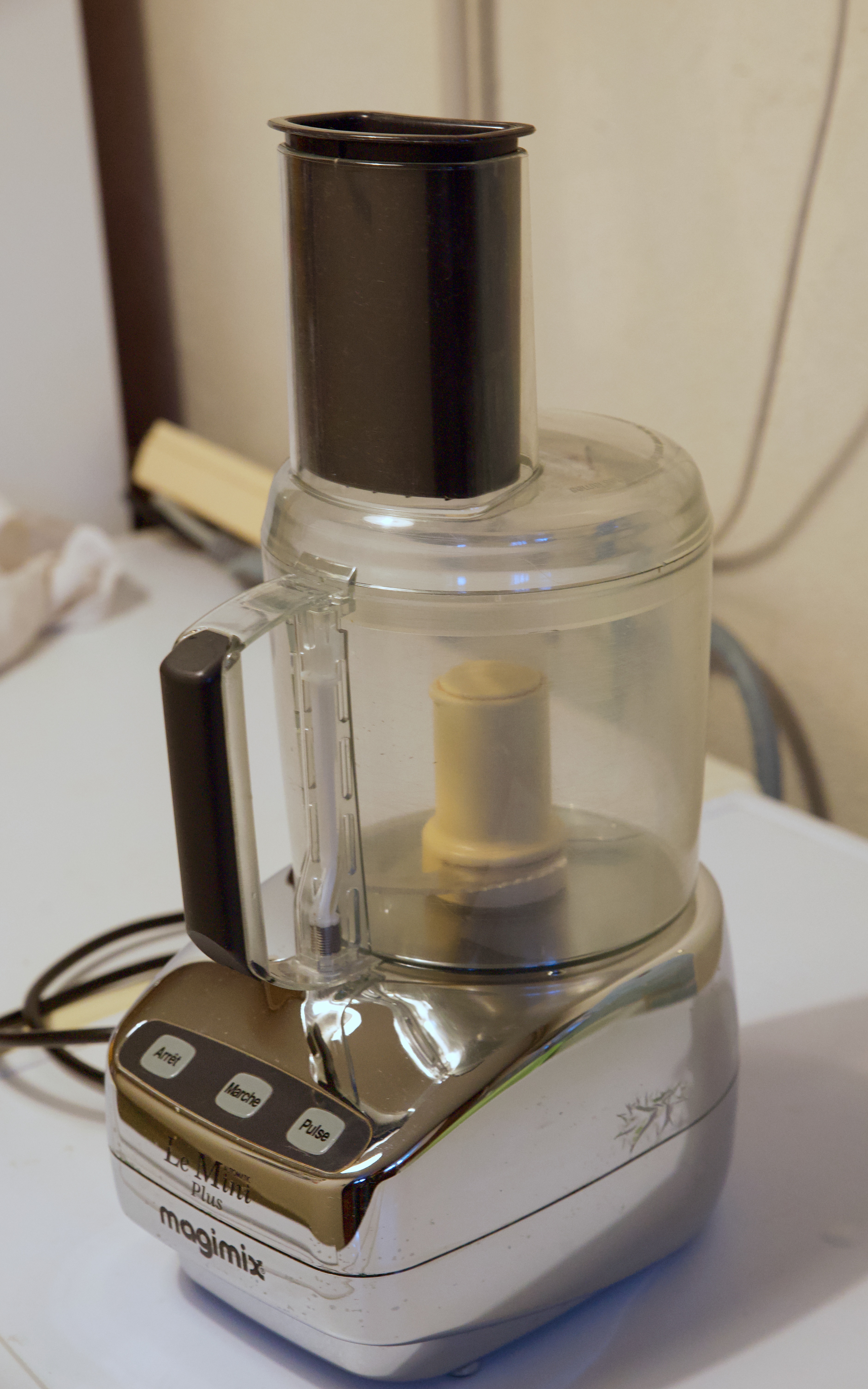 Robot m�nger Magimix  SuperPlus  110 Bellerive-sur-Allier (03)