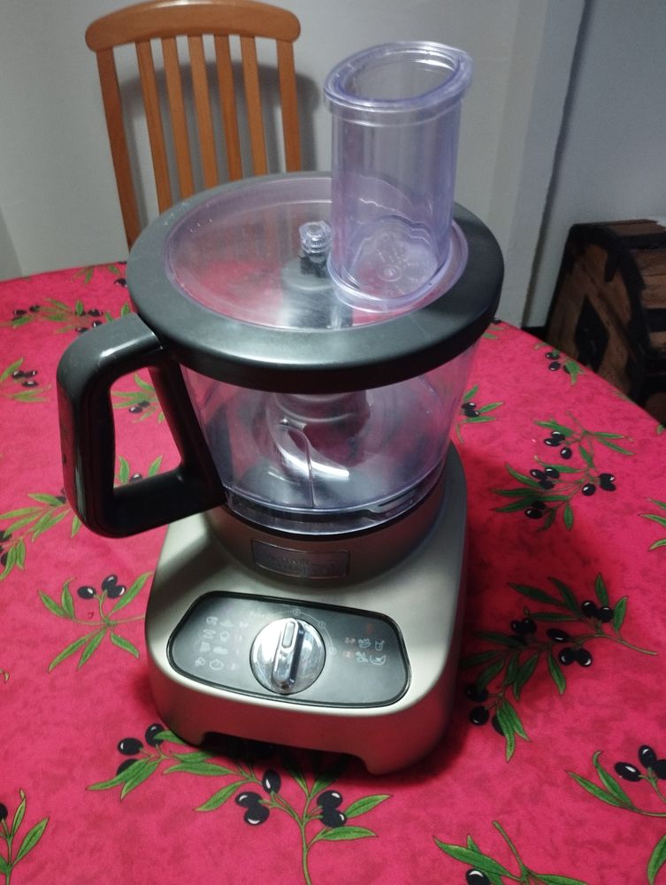 robot multifonction moulinex 80 Solli�s-Pont (83)