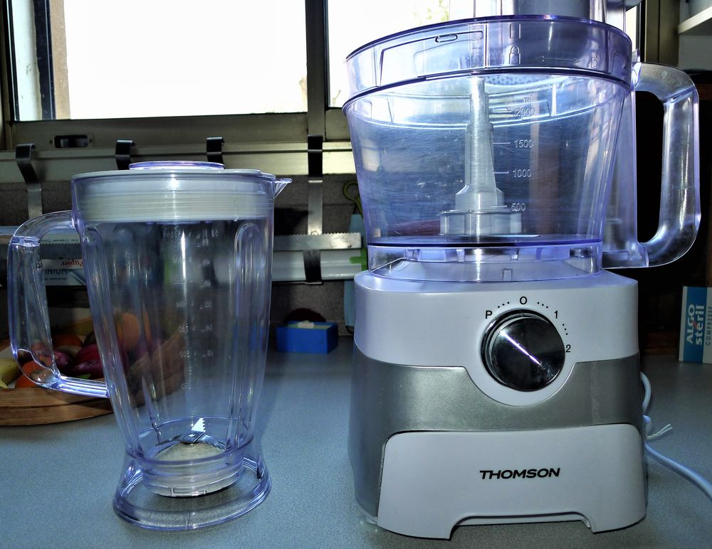 Robot multifonction Tompson 30 Rochefort-du-Gard (30)