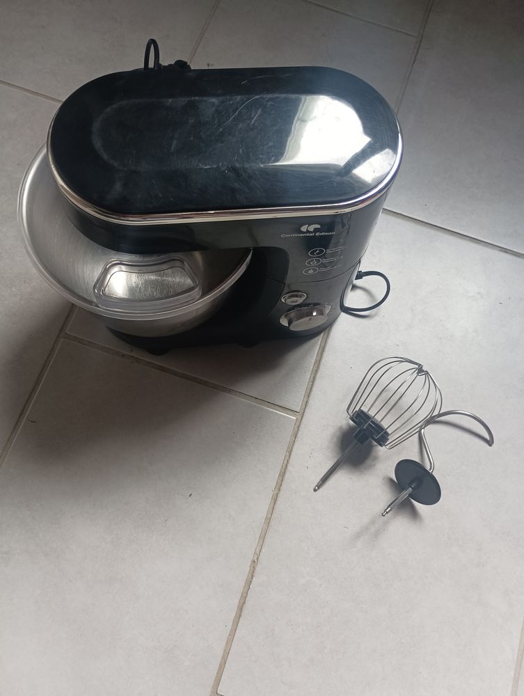 Robot multifonction 40 Latrille (40)