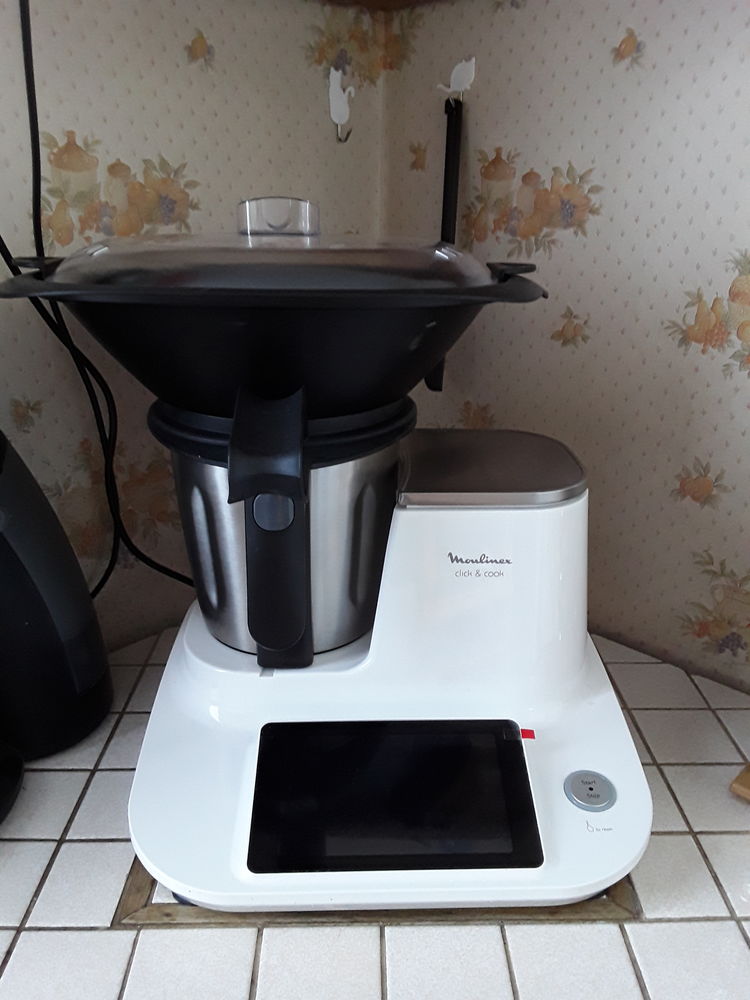 Robot multifonctions Click and Cook Moulinex sous garantie 350 Montr�jeau (31)