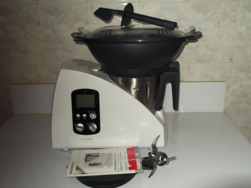 robot multifonctions 100 Lavo�te-sur-Loire (43)