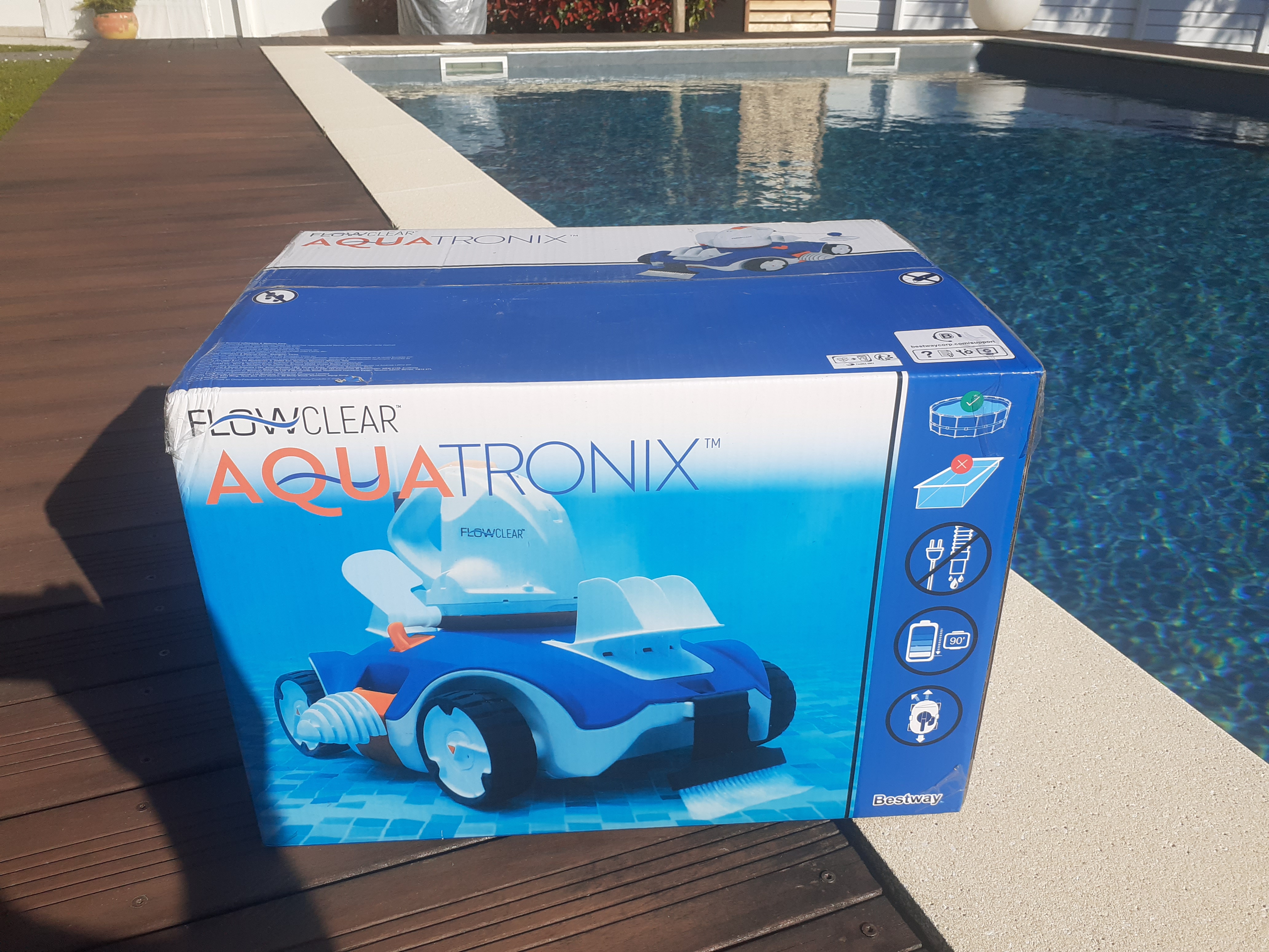 ROBOT DE PISCINE AQUATRONIX/FLOWCLEAR NEUF 180 Saint-Martin-de-Seignanx (40)
