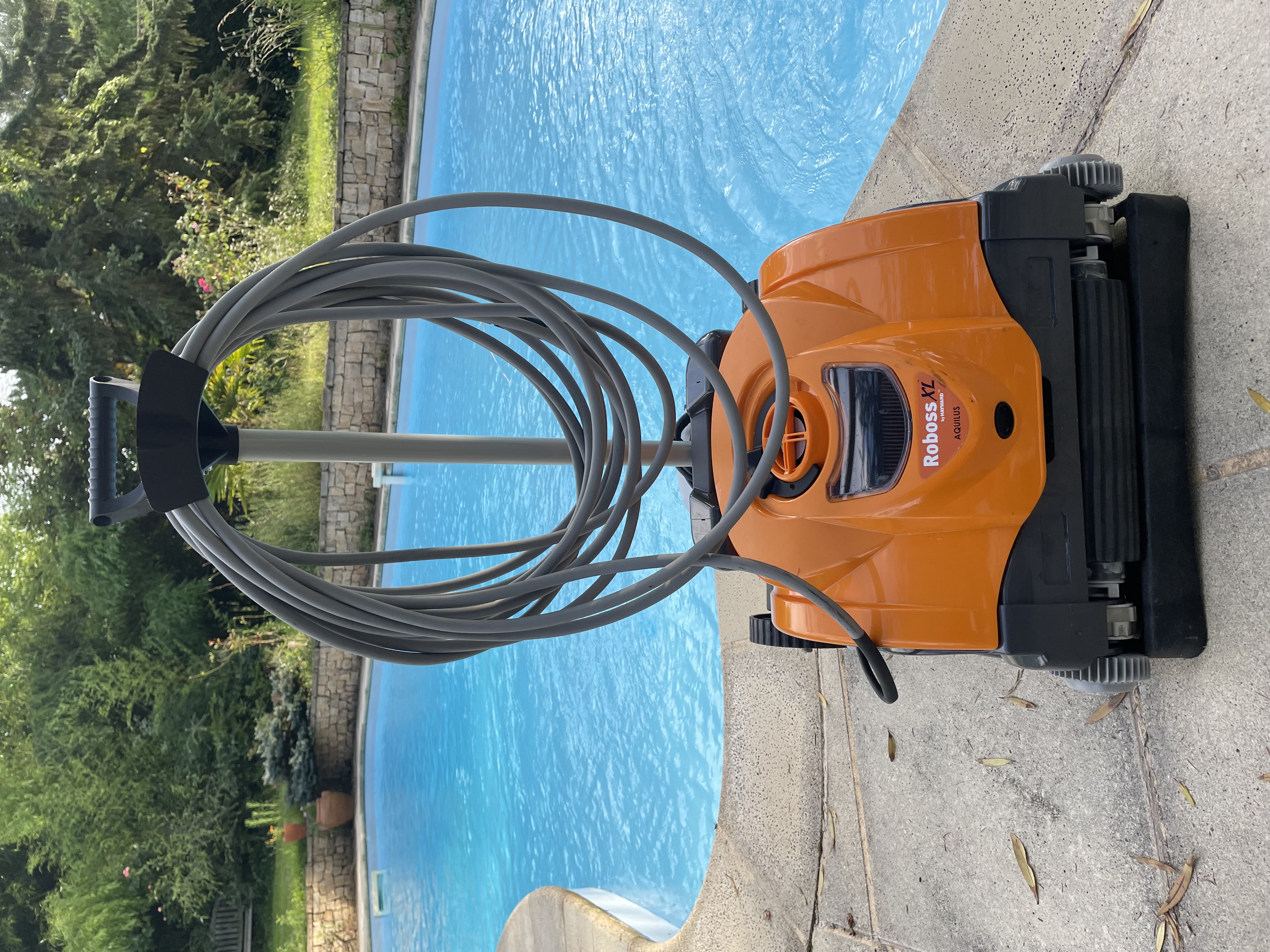 ROBOT PISCINE 0 Saint-Bonnet-les-Oules (42)