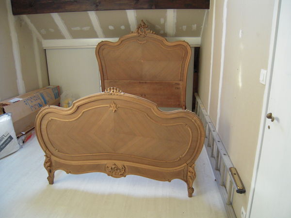 lit rocaille XIX�si�cle 200 Verneuil-sur-Seine (78)