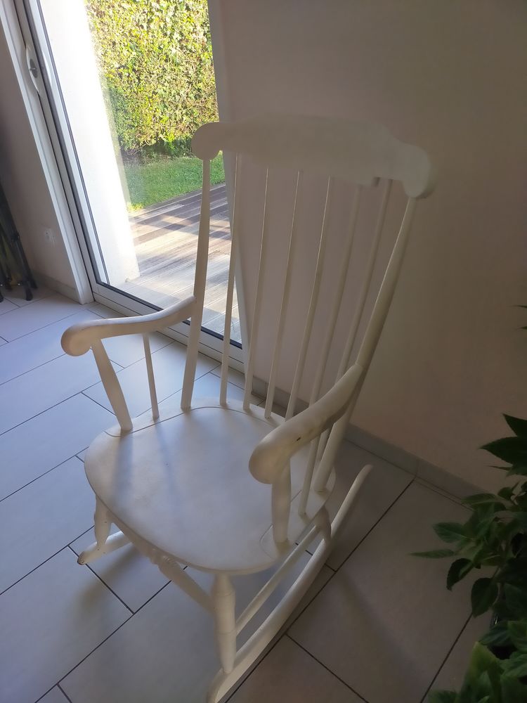 Rocking-chair 250 Saint-Julien (22)