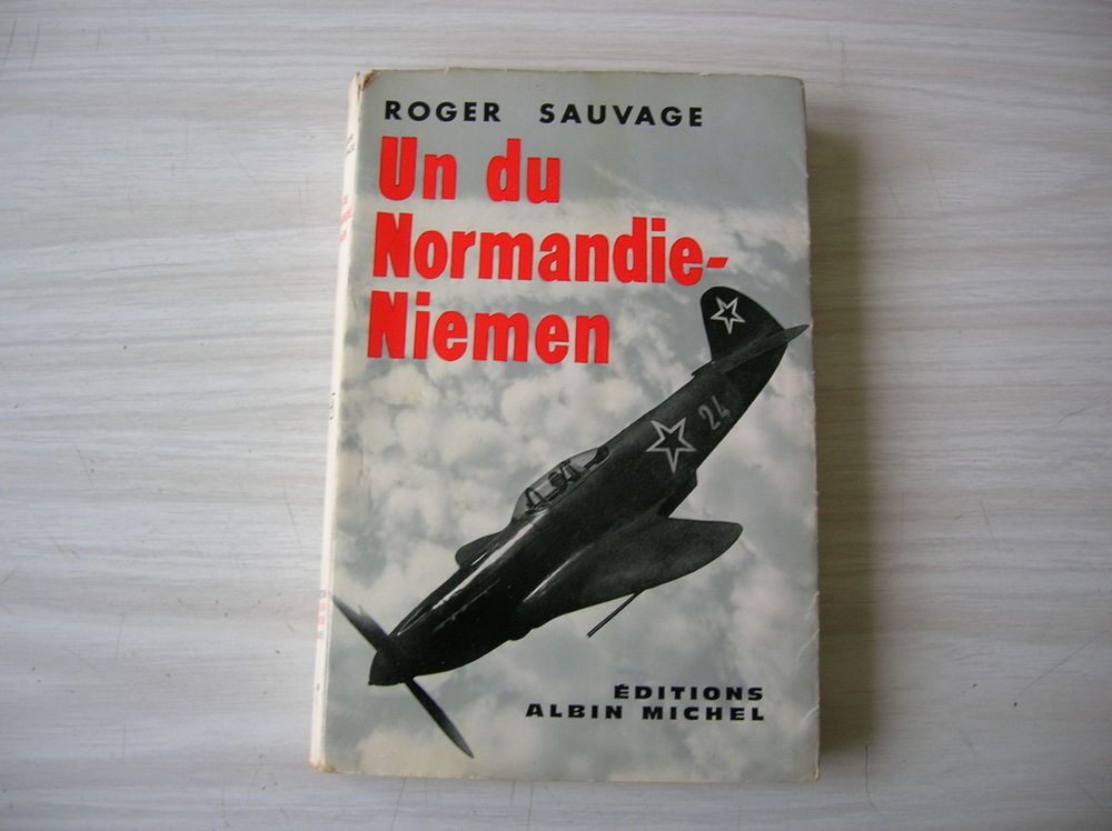 ROGER SAUVAGE Un du Normandie Niemen 25 Nantes (44)