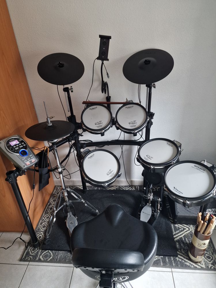 roland td15 2000 Bitschwiller-l�s-Thann (68)