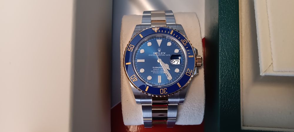 Rolex neuve  submariner date  roselor cadran bleu 18500 Perpignan (66)