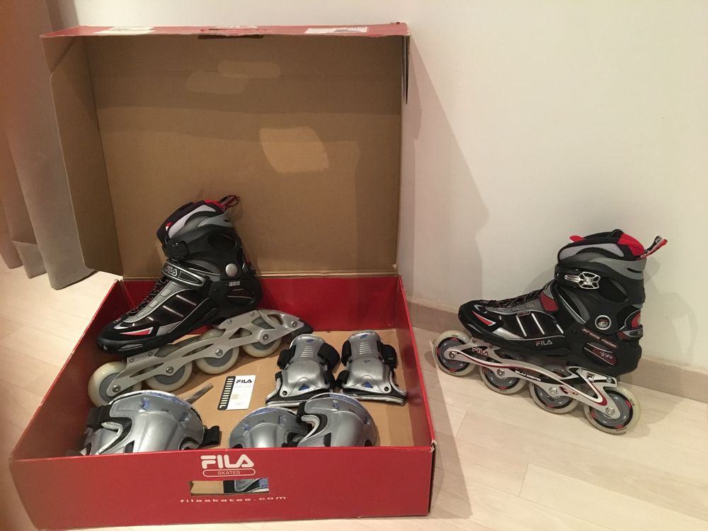 ROLLERS TAILLE 42 MARQUE FILA 70 Saint-G�ly-du-Fesc (34)