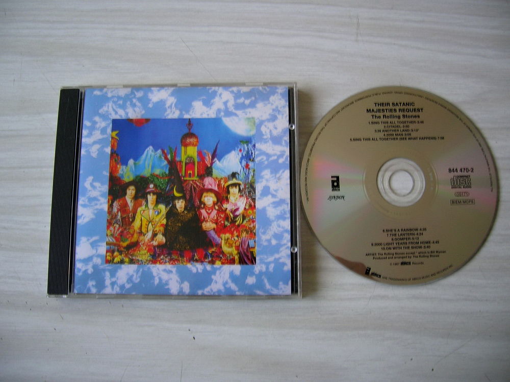 CD THE ROLLING STONES Their majesties request 8 Nantes (44)