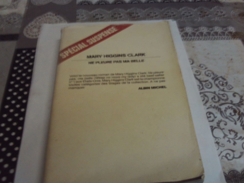 roman de Mary Higgins Clark 3 �perlecques (62)