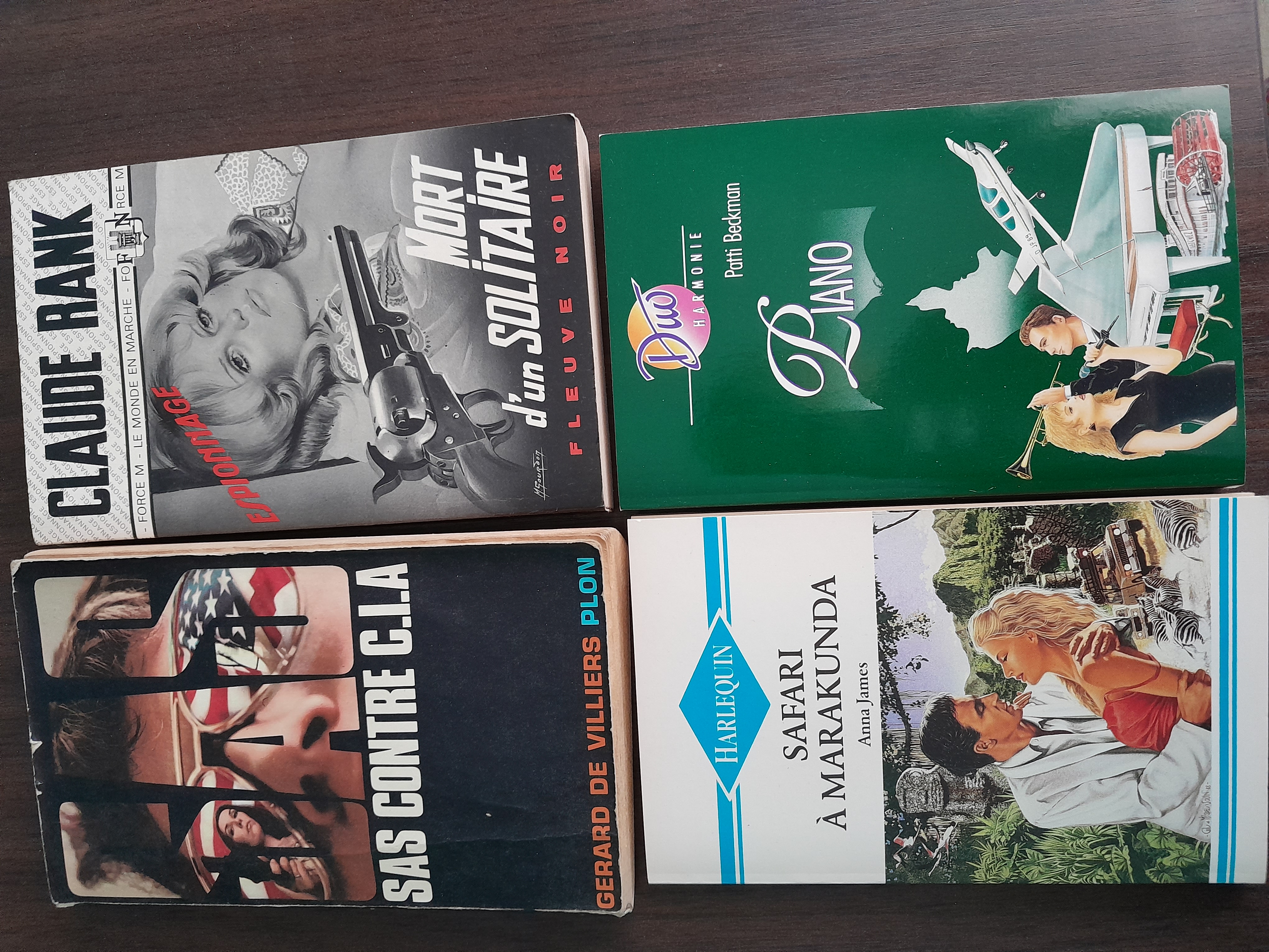 Lot de 4 romans 4 Montblanc (34)