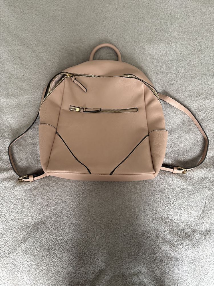 Sac � dos rose Accessorize London 15 Le Ch�telet-en-Brie (77)