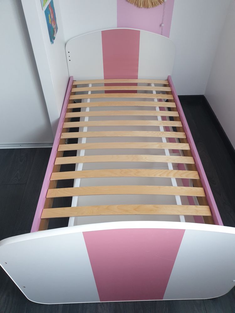 lit rose et blanc 80x160 avec sommier tiroir et matelas 60 Saint-Romain-de-Jalionas (38)