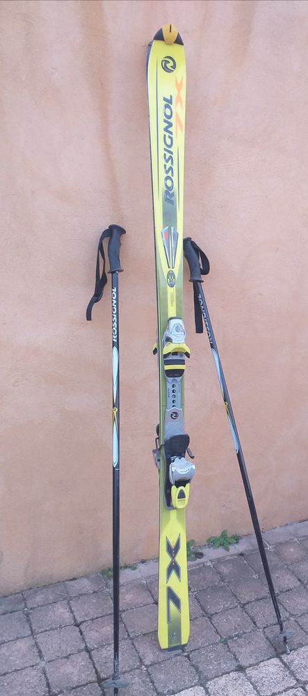 SKI ROSSIGNOL 1,70m +batons 30 Martigues (13)