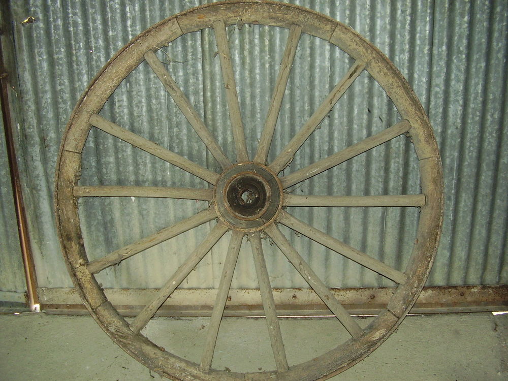 roue de chariot en bois 0 Rumont (55)