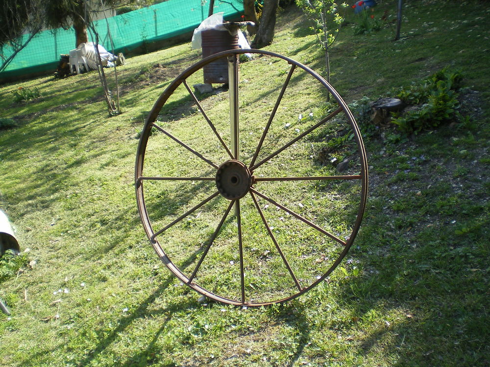 roue de faneuse 20 Renage (38)