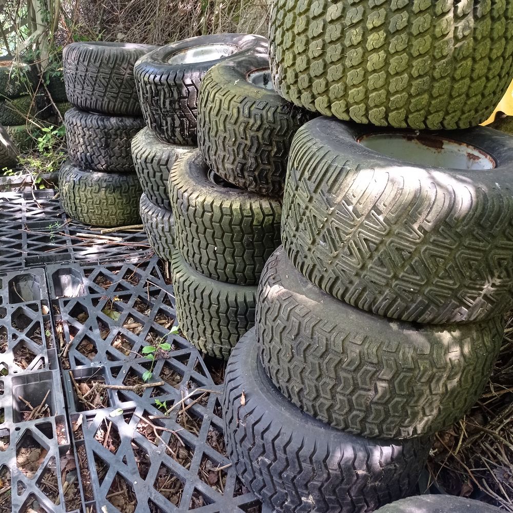 Roue tracteur arri�re 18 x950x8, prix 50� 50 Beaumont-sur-L�ze (31)