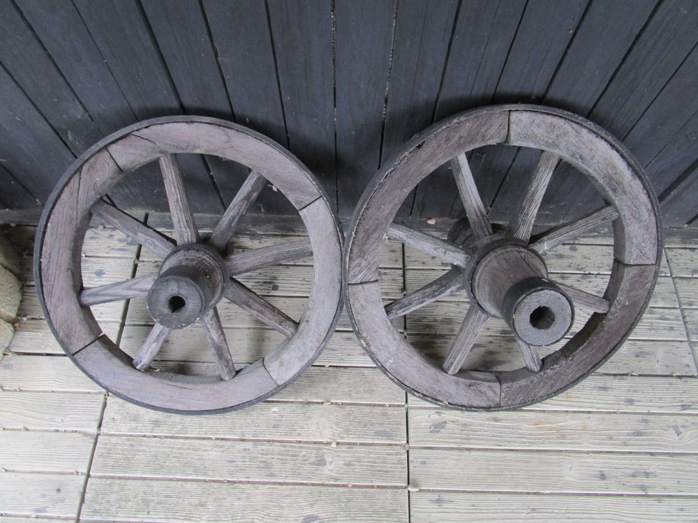 Roue à Filer Ancienne Suédoise En Bois, XIXe, Avec Quenouille - Rare, Fonctionnelle