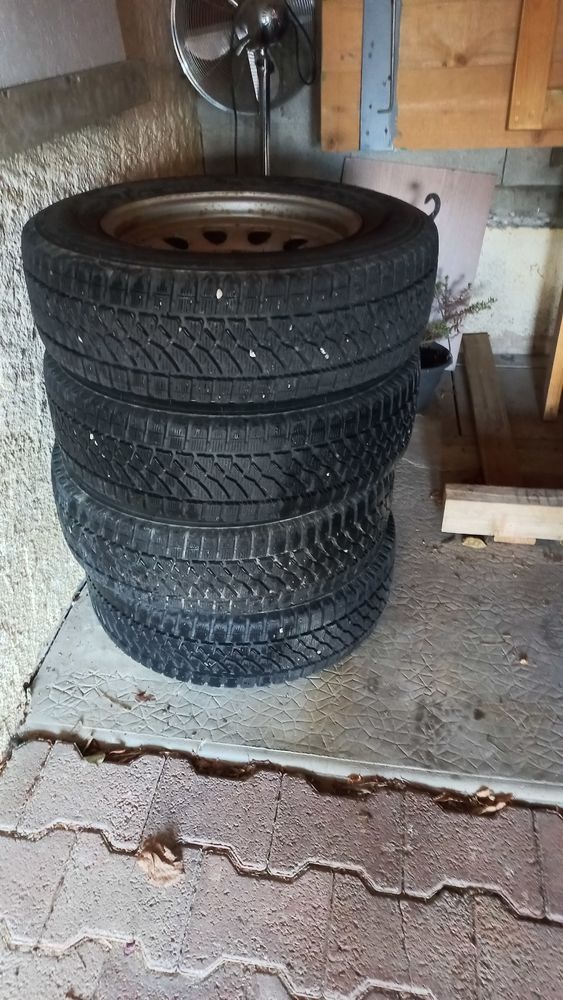 4 roues hiver compl�tes jimmy suzuki 290 La Rochette (73)