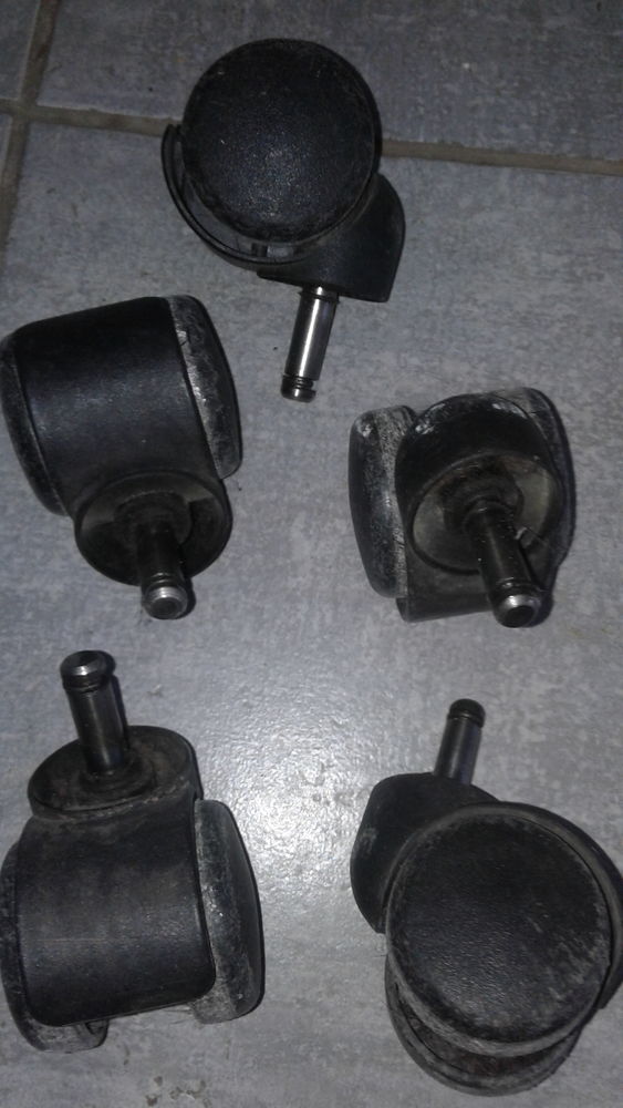 5 roues pivotantes 4 Montpellier (34)