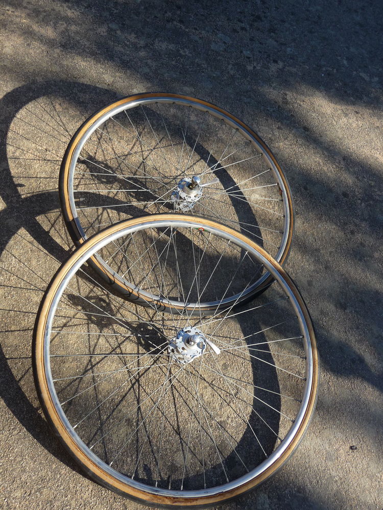 Roues de v�lo mi-course 70 Saint-Quentin-sur-Nohain (58)