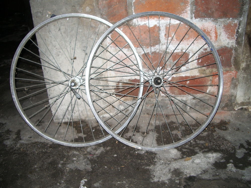 Roues  v�lo bon �tat 20 Saint-Etienne (42)