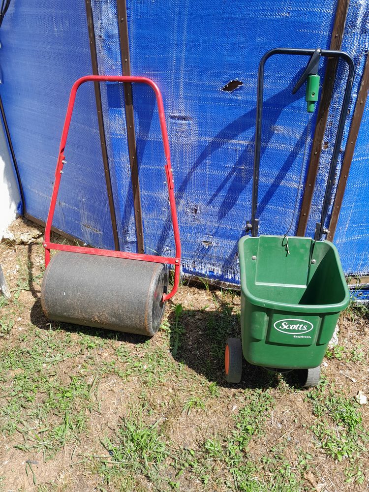 ROULEAU A GAZON ET SEMOIR 15 �tain (55)