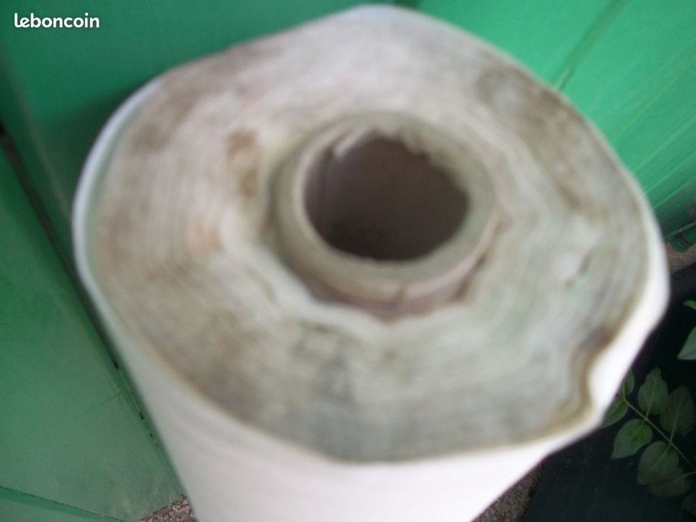 ROULEAU DE PAPIER TRES FIN 15 Toulouse (31)